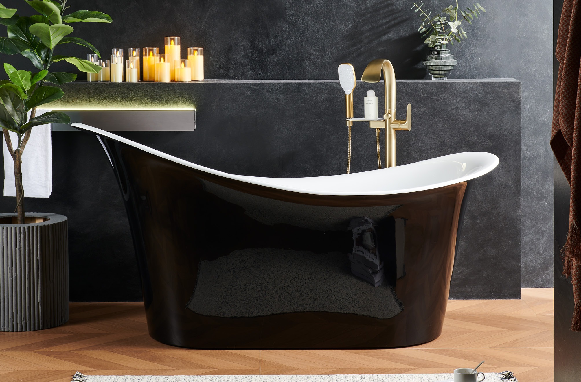 High-Back Statement Bathtub